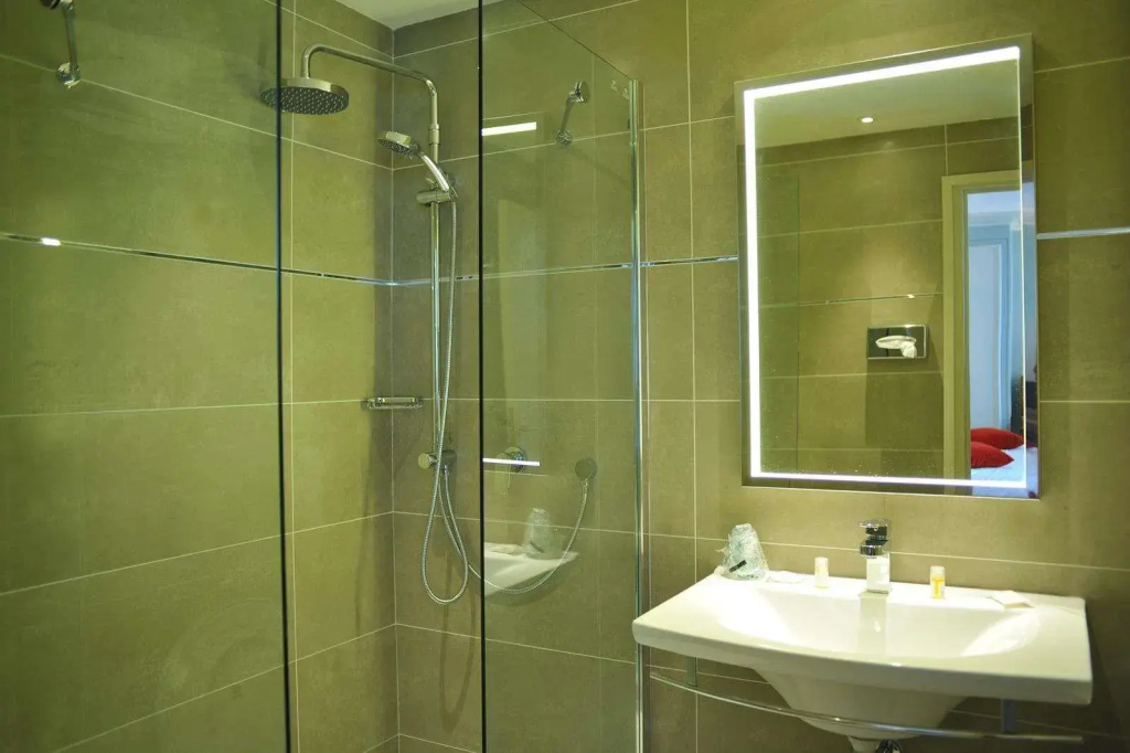 Hotel photo 38