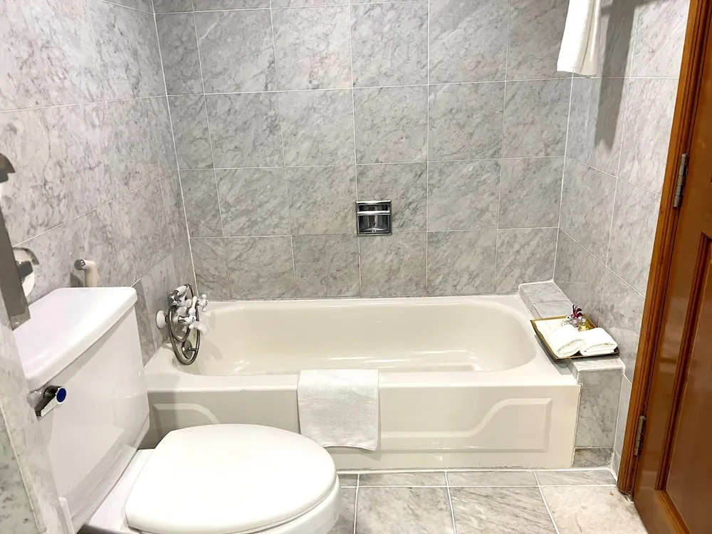 Ramana Hotel Saigon