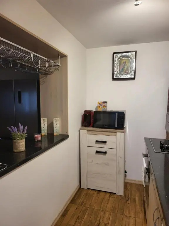 2 Bedrooms Cottage
