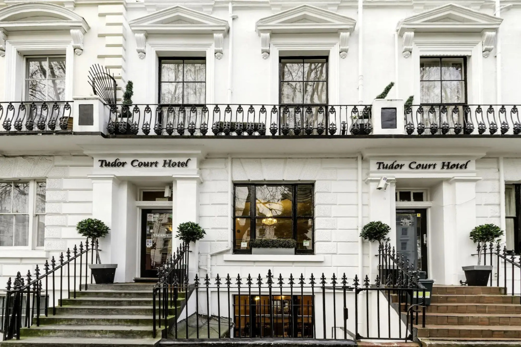 Tudor Court Hotel - Général
