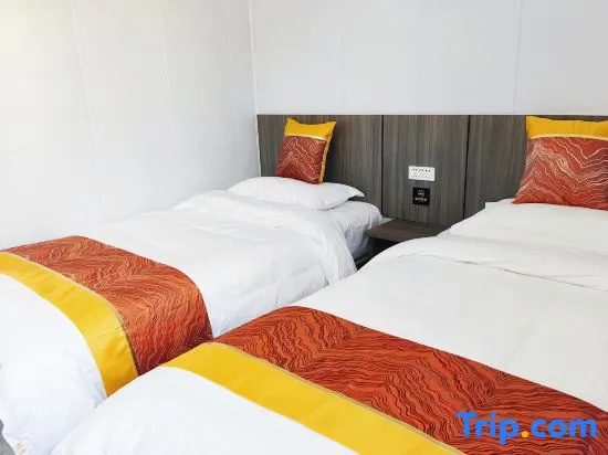 Standard Double room (twin beds)
