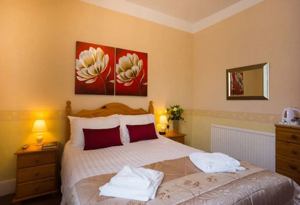 Standard Double room (full double bed)