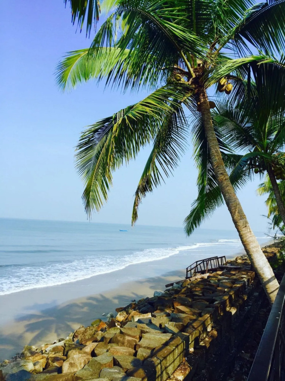 Beach & Waterfront