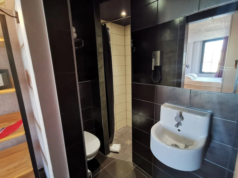 7 Art Hotel Cannes - Chambres