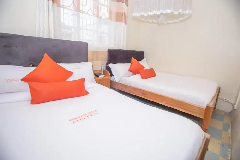 Hotel photo 12