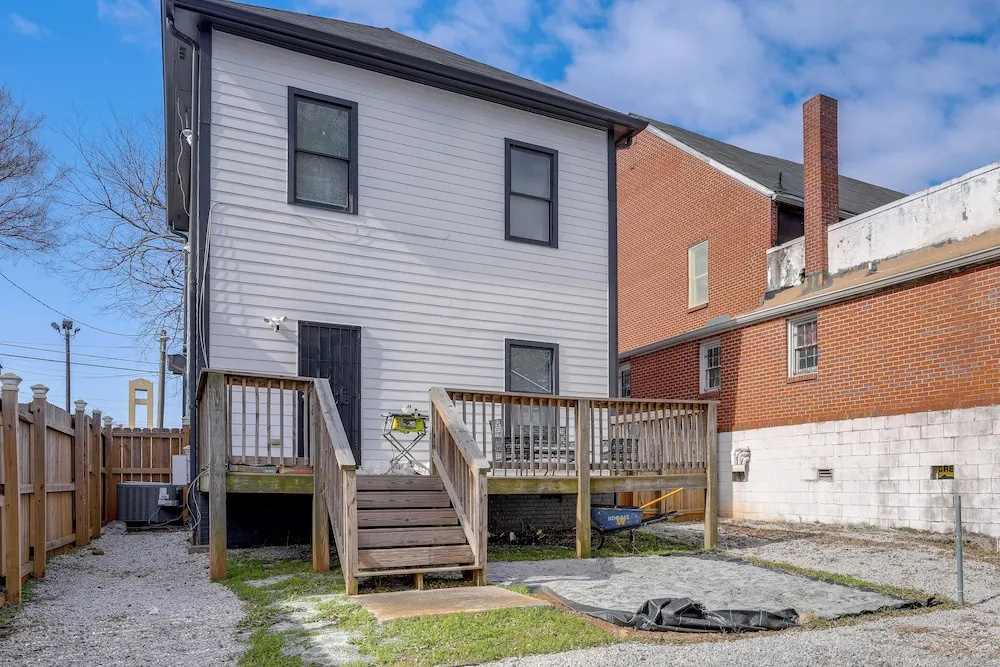 Extended Stay Near Intl Soccer! ATL Home w/ Yard