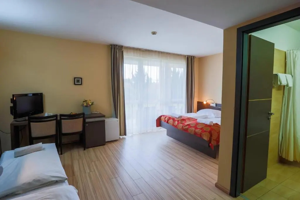 CE Plaza Hotel - Chambres