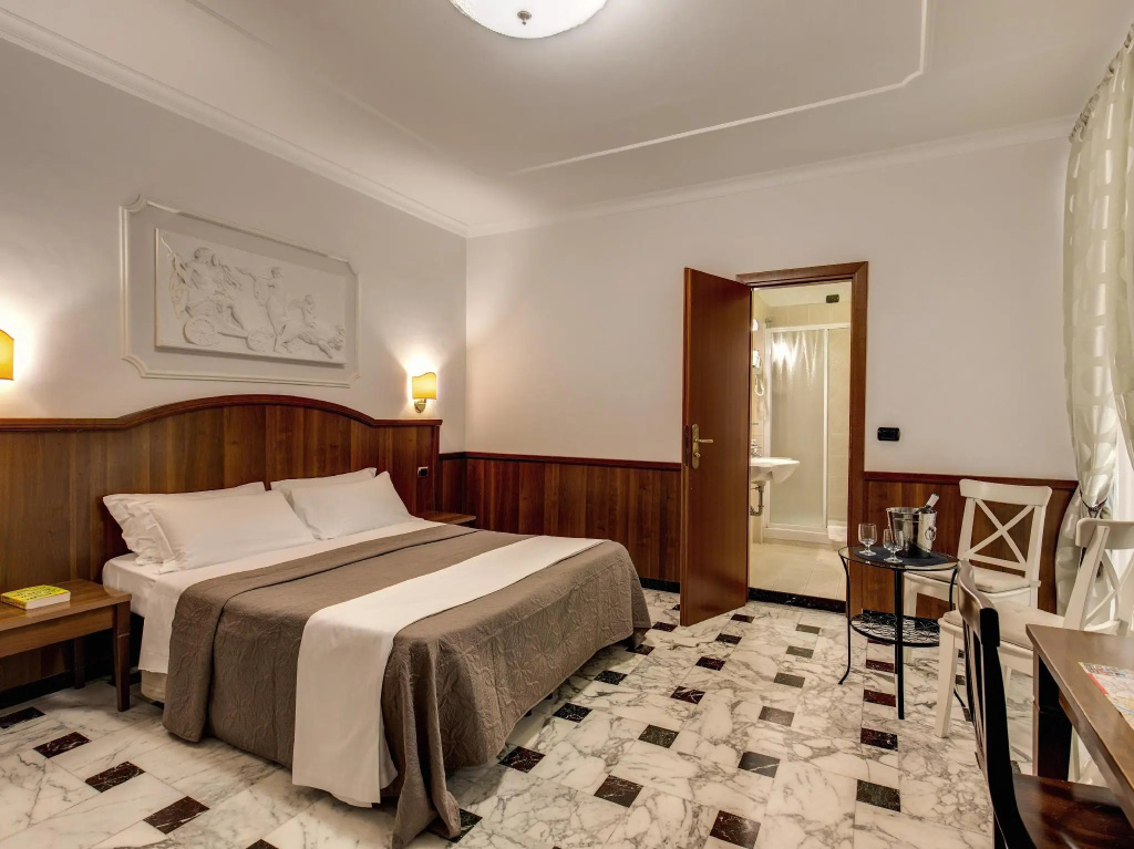 Standard Double room (full double bed)
