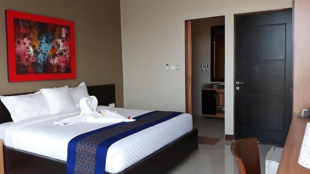 Отель Asiana Lovina Hotel в Сингарадже