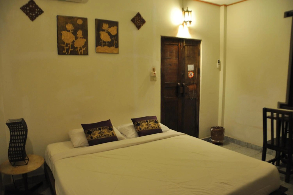 Ruean Thai Hotel — 5