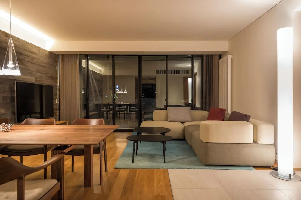 2 Bedrooms Suite