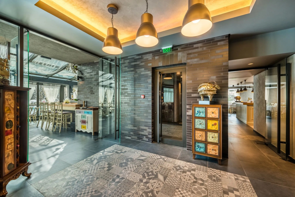 All Seasons Residence Hotel - фото 31