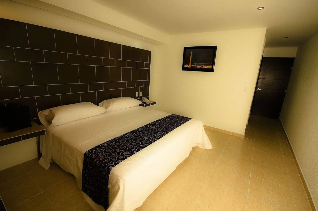 First Inn Hotel & Business - Général