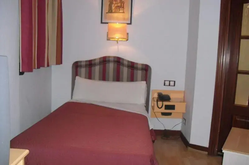 Tibur Hotel - Chambres