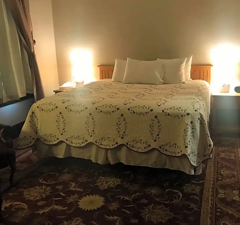 Riverside Hot Springs Inn & Spa - Adults Only - Chambres