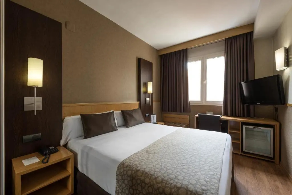 Catalonia Sagrada Familia Hotel - Chambres