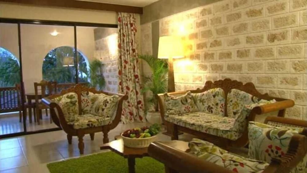 Hotel photo 32