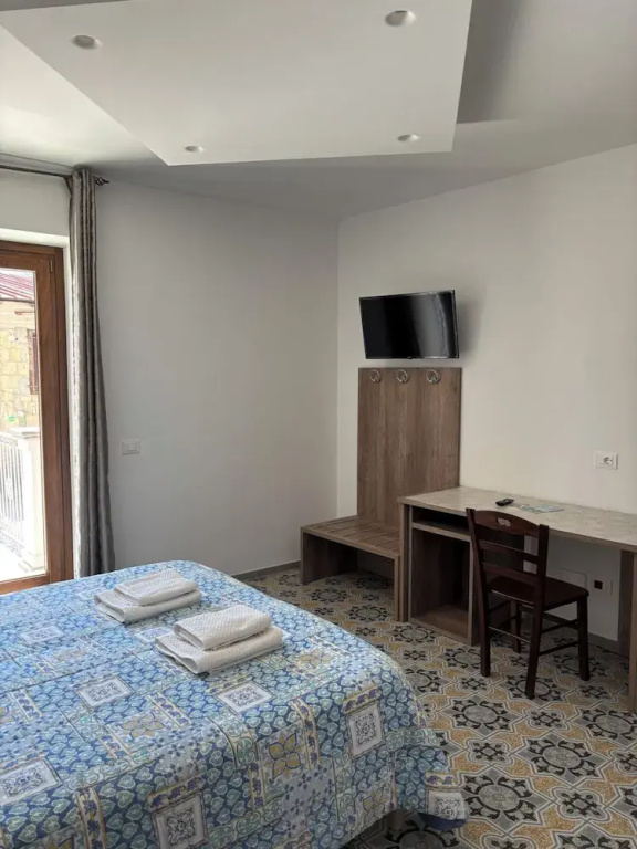 Comfort Double room with balcony (full double bed)