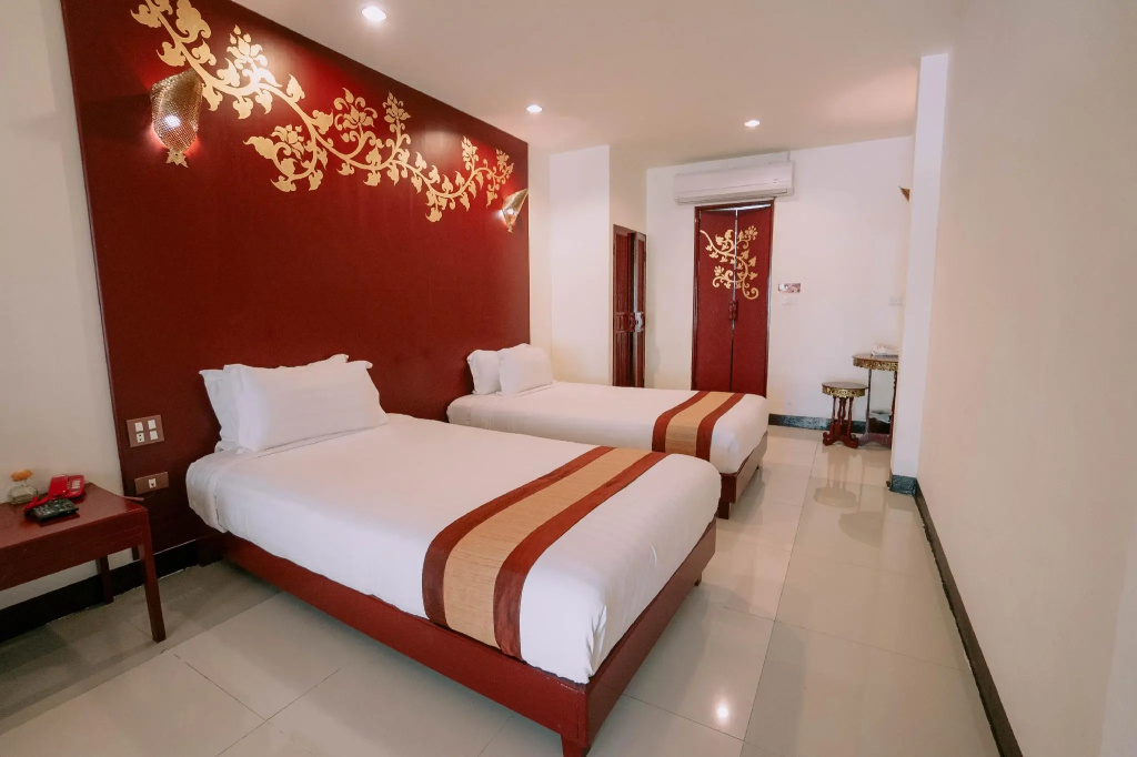 Standard Double room (twin beds)