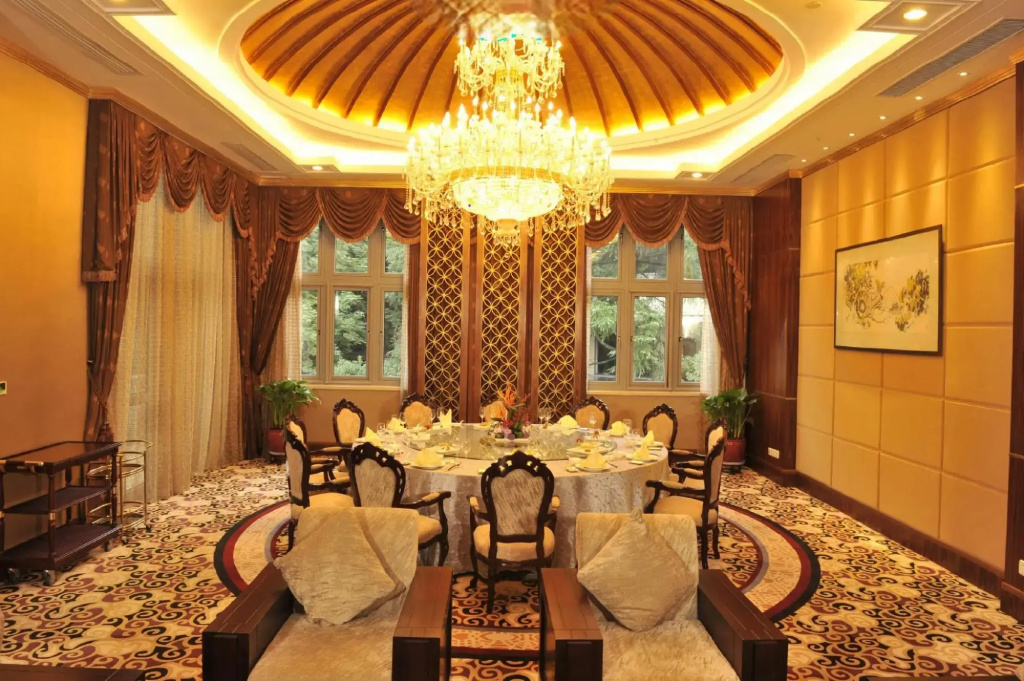 Zhejiang Hotel - фото 39