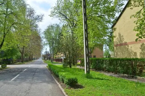 Media Panzió és Apartmanház - Général