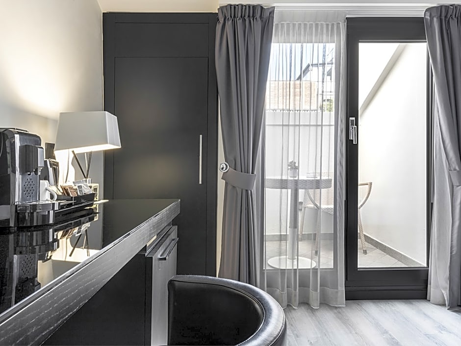 LHP Hotel Napoleon - Chambres