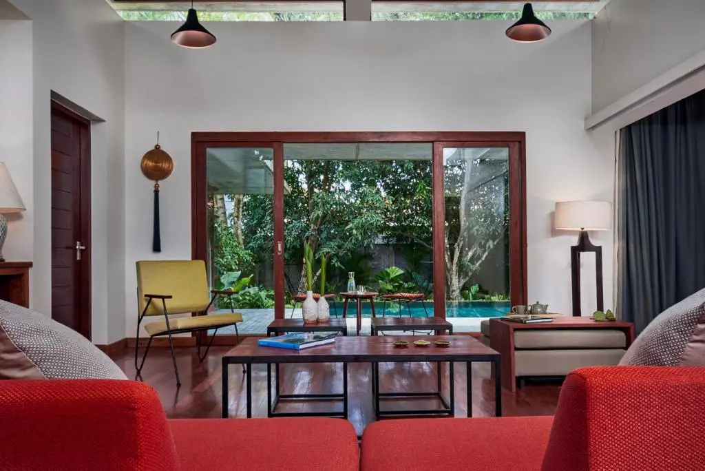 2 Bedrooms Villa