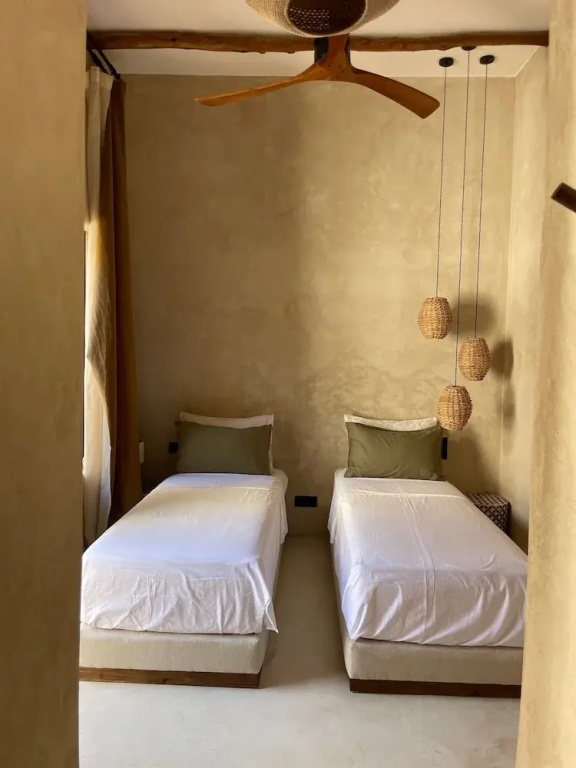 Comfort Double room with courtyard view (full double bed)
