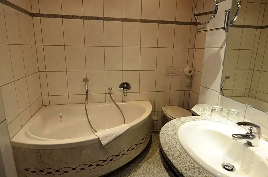 Zur Krone - Chambres