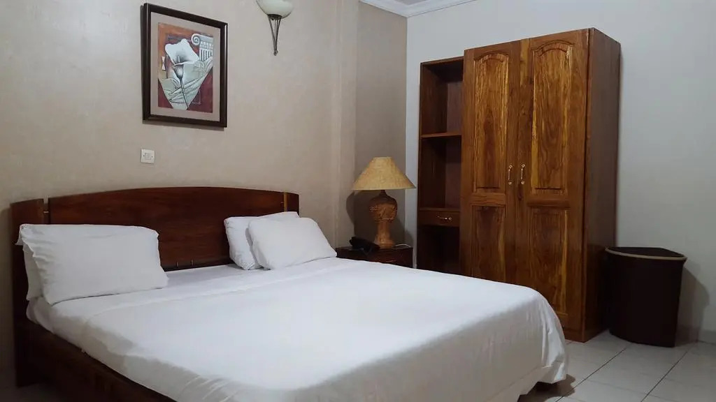 Golden Plazza — фото 2