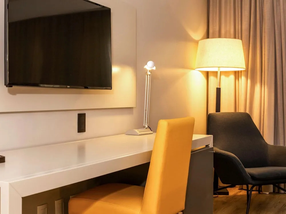Standard Double room with partial ocean view (twin beds)