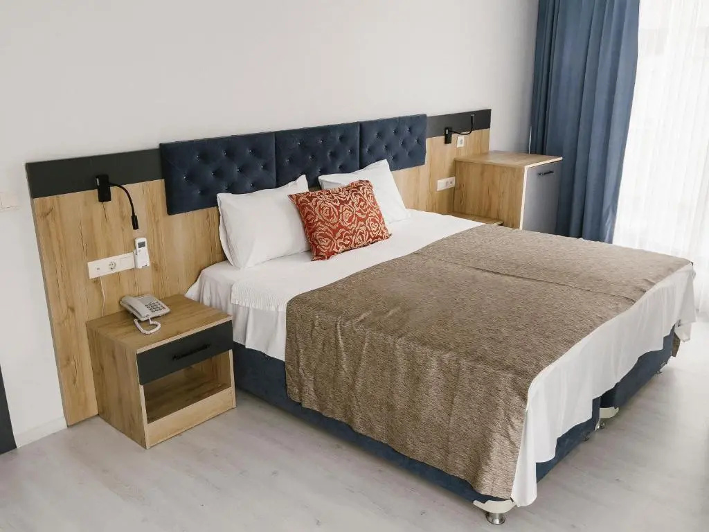 Superior Double room (full double bed)