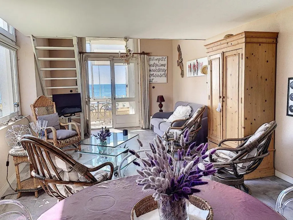 Appartement Jullouville, 2 pièces, 5 personnes - FR-1-361-48