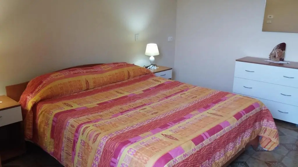 3 Bedrooms Cottage