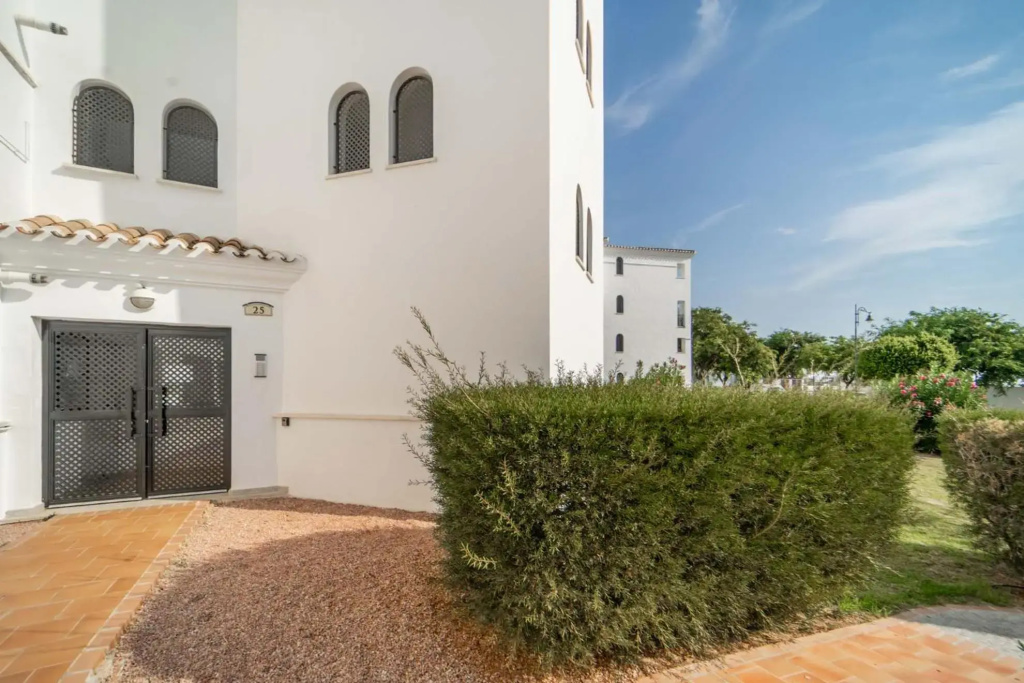 Quiet Two Bedroom Apartment2 - RA2521LT