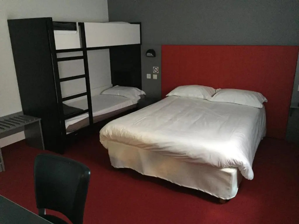 Brit Hotel Confort Marvejols - Chambres
