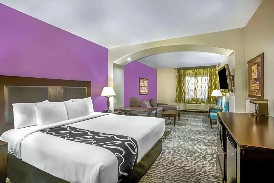 Executive Double room (full double bed)