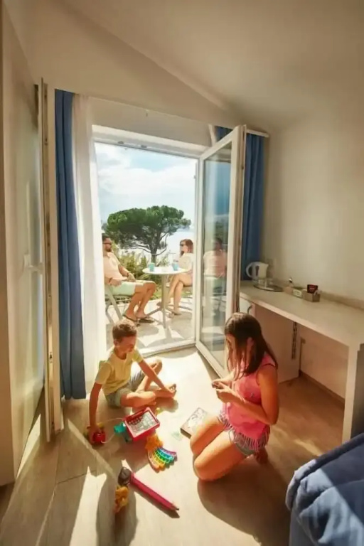 Standard Double Family room (full double bed)