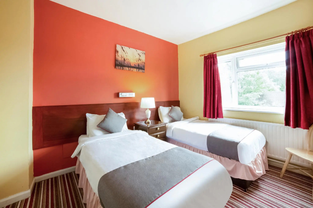 OYO The Royal Hotel - Chambres