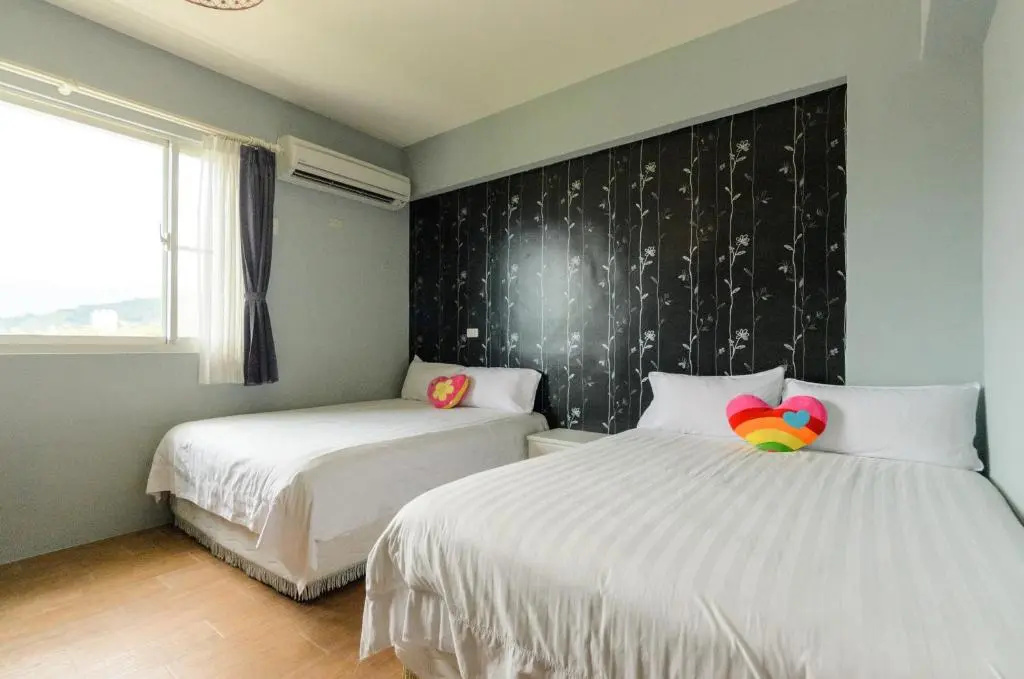 Standard Quadruple room with mountain view