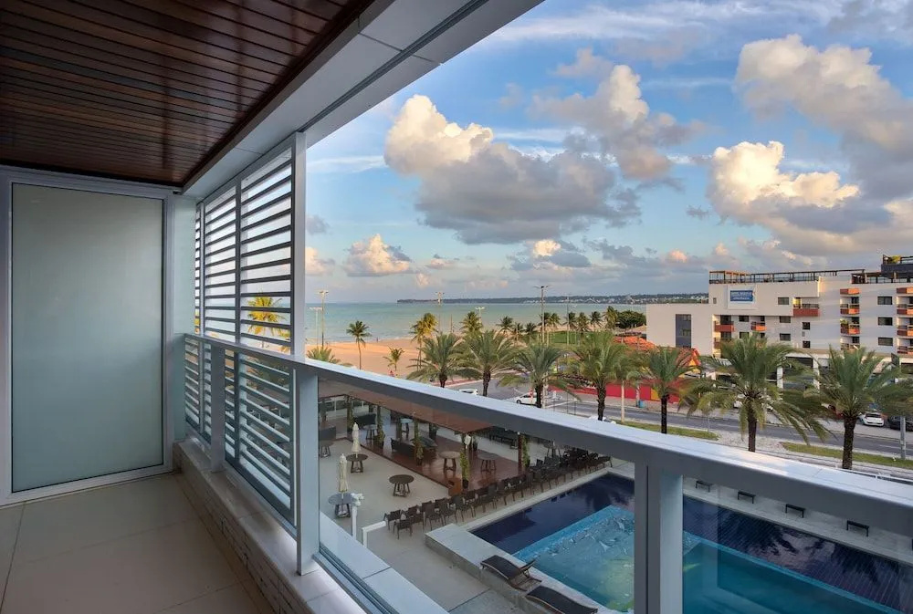 Balcony & Terrace