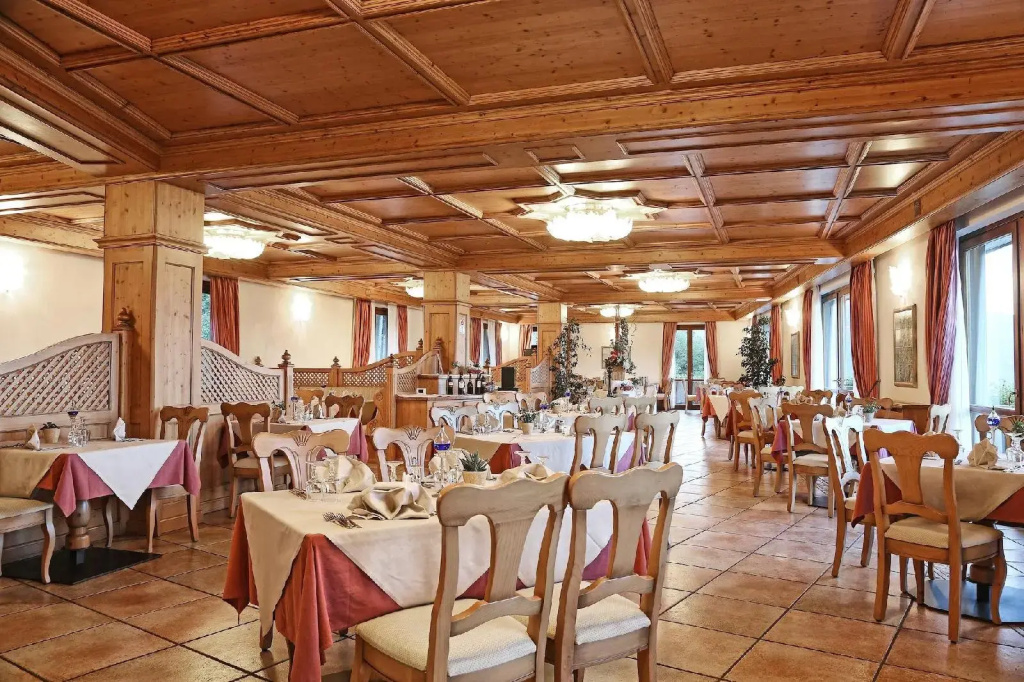Hotel photo 42