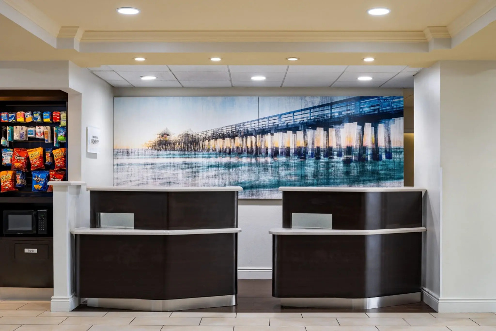 Courtyard by Marriott - Naples - Général