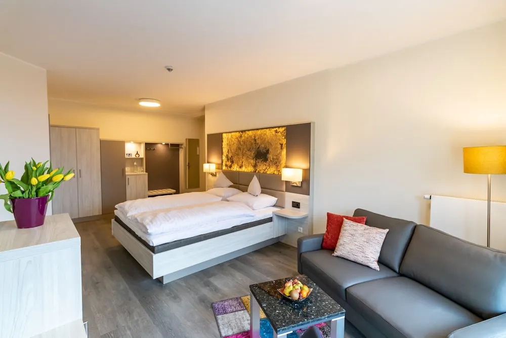 Premium Single room with balcony