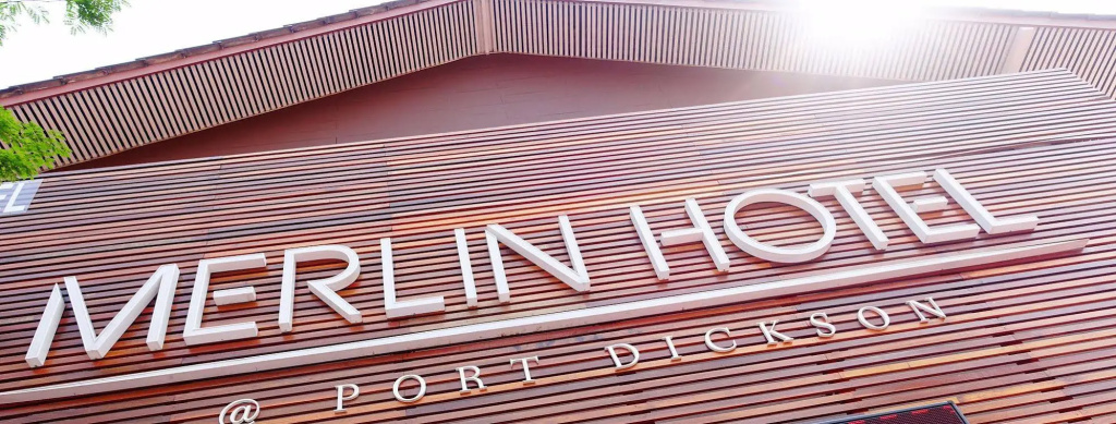 Merlin Hotel