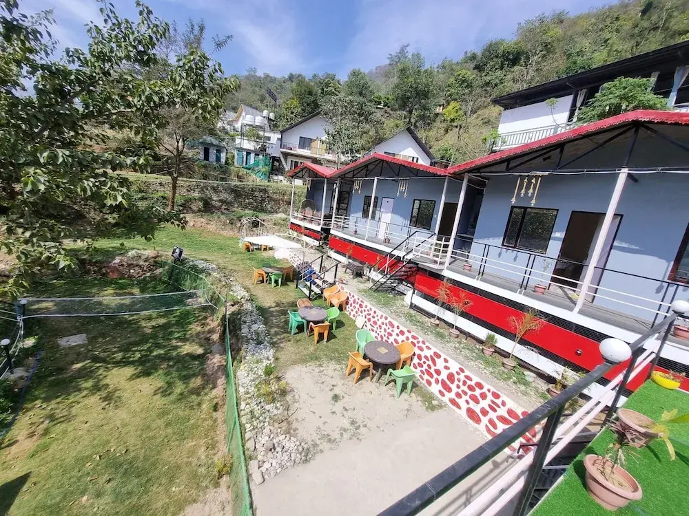 The Seven Hills Resort