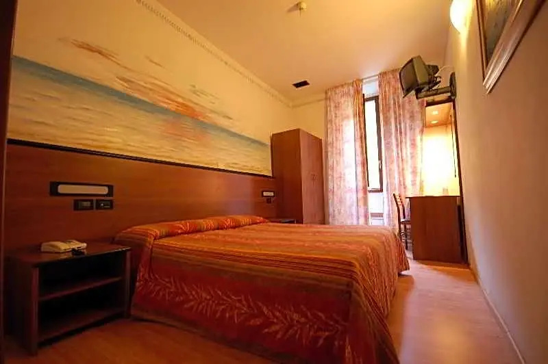 Hotel Leonardo - Chambres