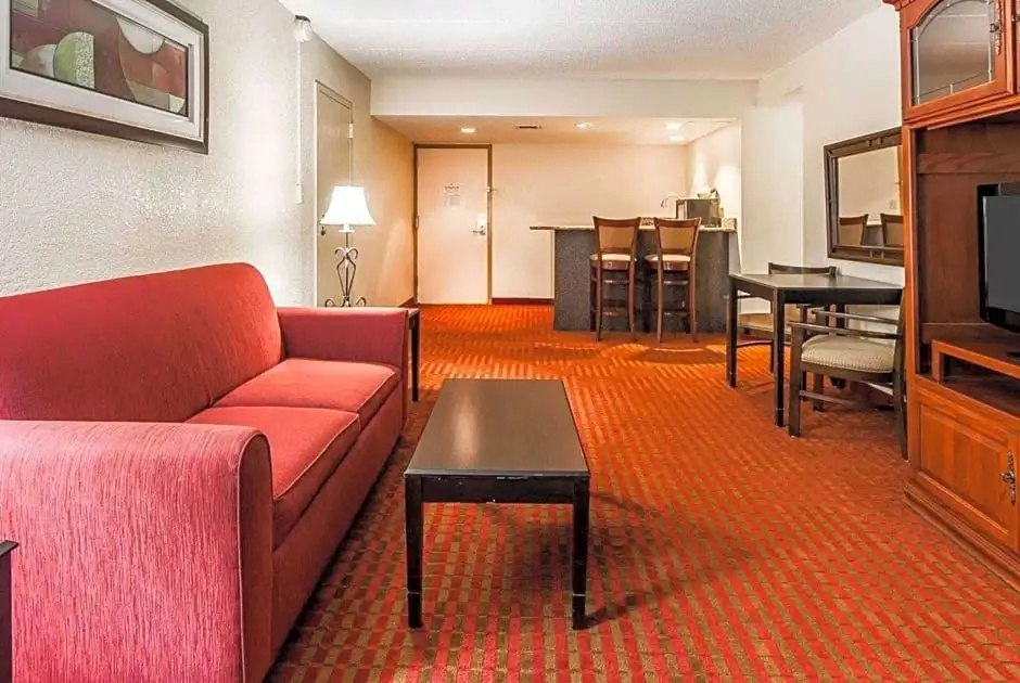 1 Bedroom Double Apartment (full double bed)