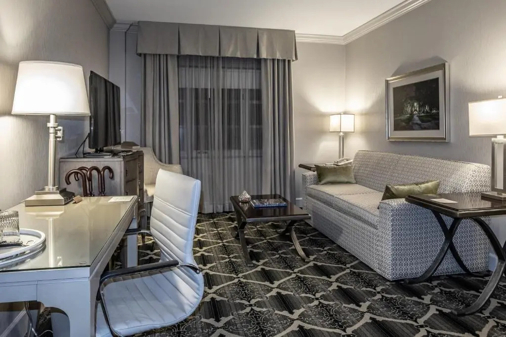 1 Bedroom Suite