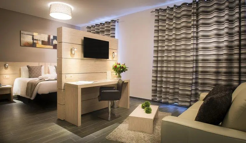 Ibis Styles Charleroi Airport Aero44 - Chambres